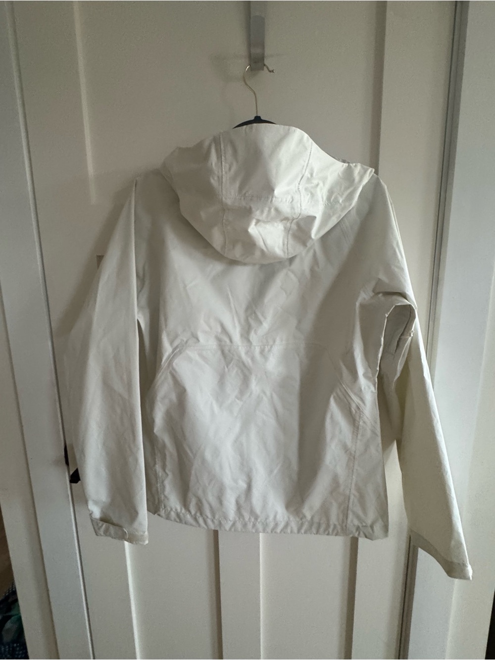 Outdoor Research Apollo Rain Jacket women’s medium windbreaker white - $139 - Picture 3 of 7